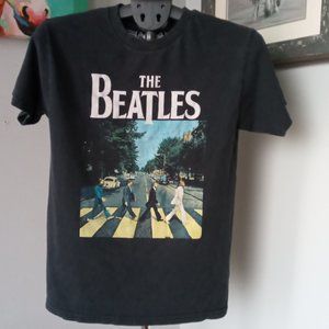 The Beatles Abbey Road  Black Tee Size Small